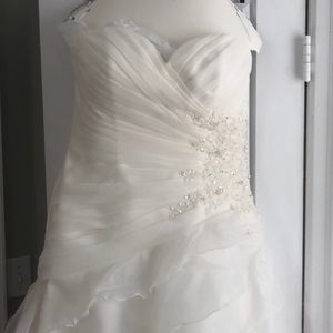 Wedding dress